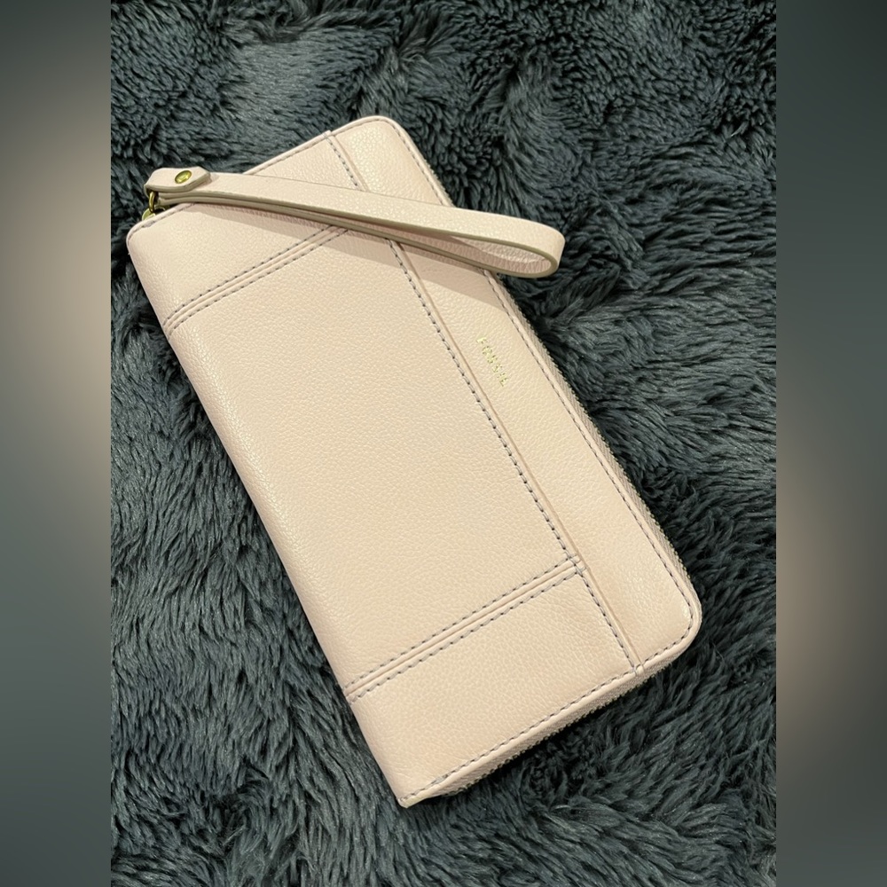 Women’s 🗝️Fossil🗝️ Jori RFID Zip Clutch Wristlets